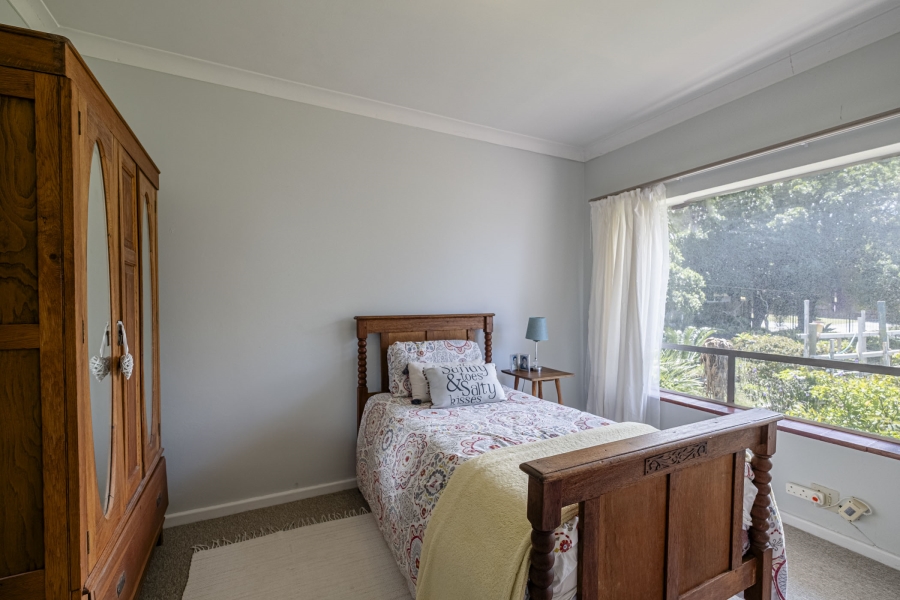 4 Bedroom Property for Sale in Sunridge Park Eastern Cape